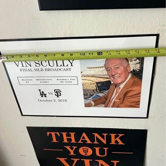 Set of Two Vin Scully San Francisco Giants Thank You Vin Posters 12" x 18" - Picture 2 of 5